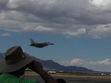 �Ȃ��Ȃ��t���[���Ɏ��܂�Ȃ�