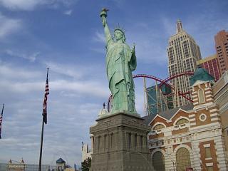 �z�e���ɃW�F�b�g�R�[�X�^�[�t���I�H