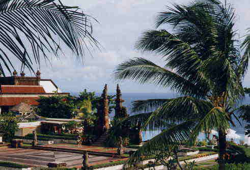 �N���t��