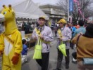 交通安全議員団としてパレードに参加